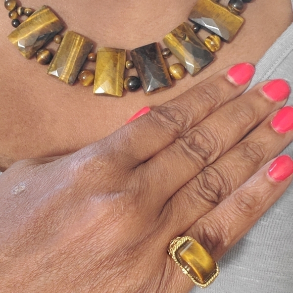 Tiger's Eye Hand Carved 18 in Statement necklace, free ring with purcha… - Picture 4 of 8